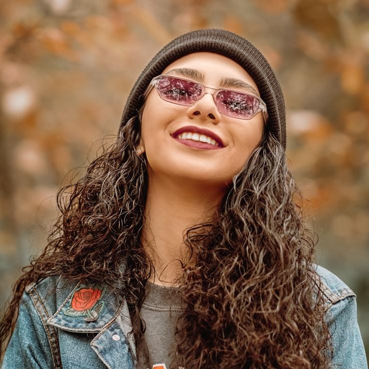 Rafael Singh, Client Relations Director, discussing corporate gifting strategy with business clients